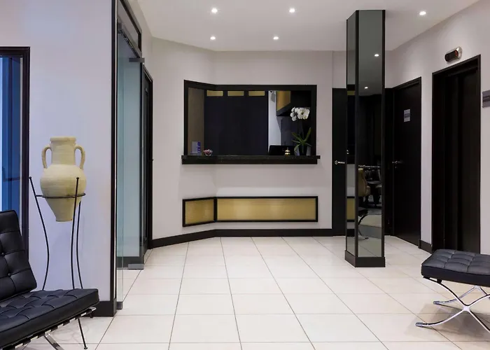 Ξενοδοχείο Italie 3*